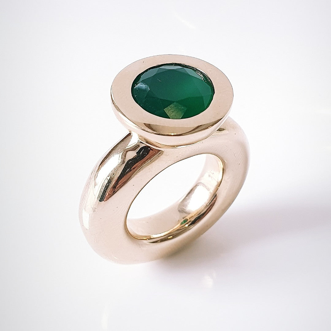 Green Onyx Bronze Princess Ring